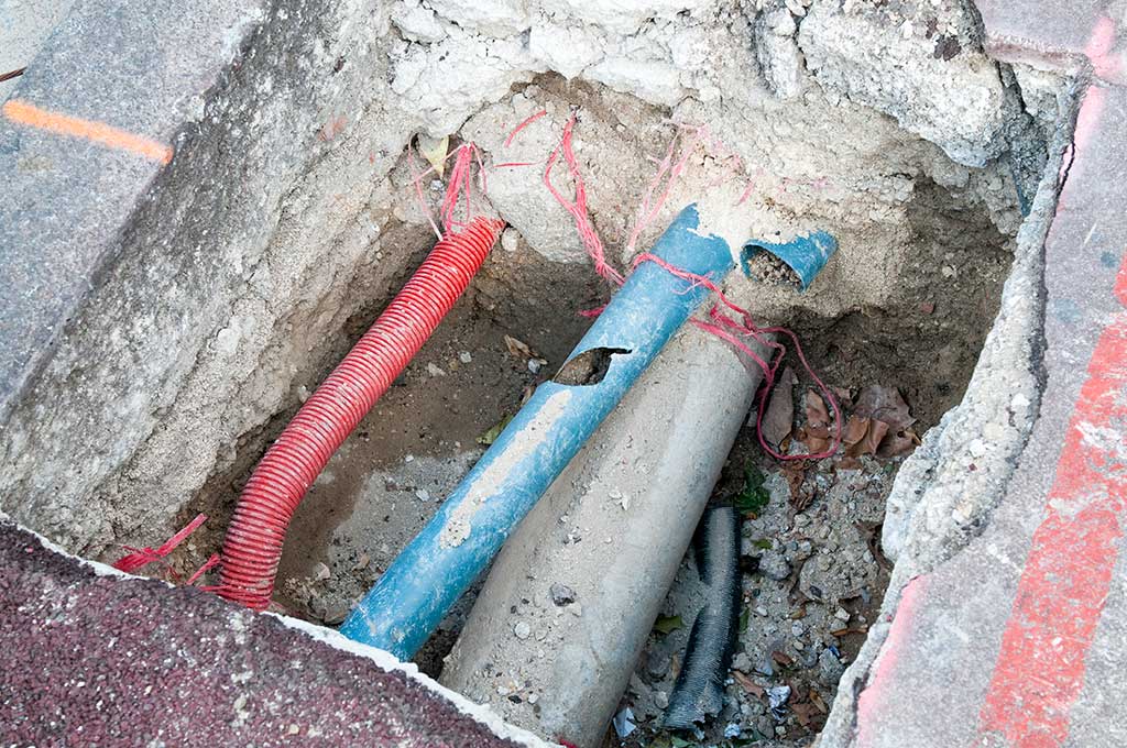 Damaged-pipes-under-the-slab