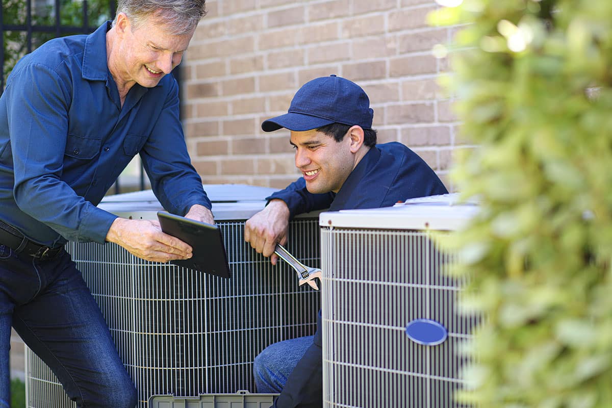 ac-installation-techs-kay-plumbing