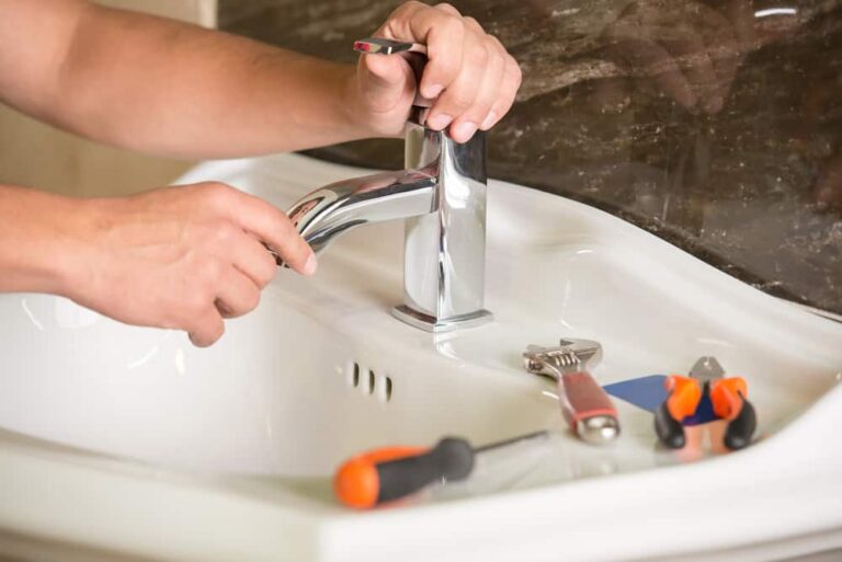Fixe a faulty faucet