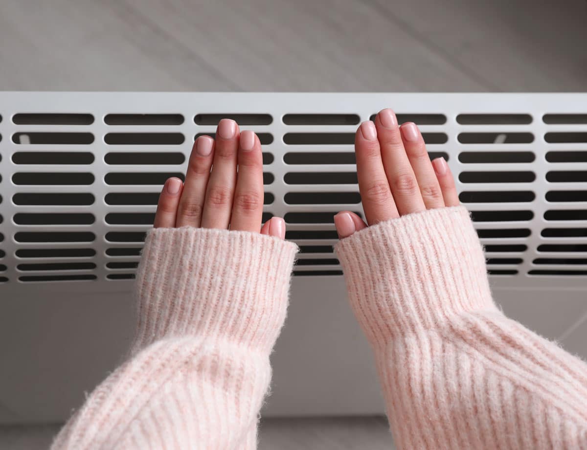 furnace-repair-cold-hands