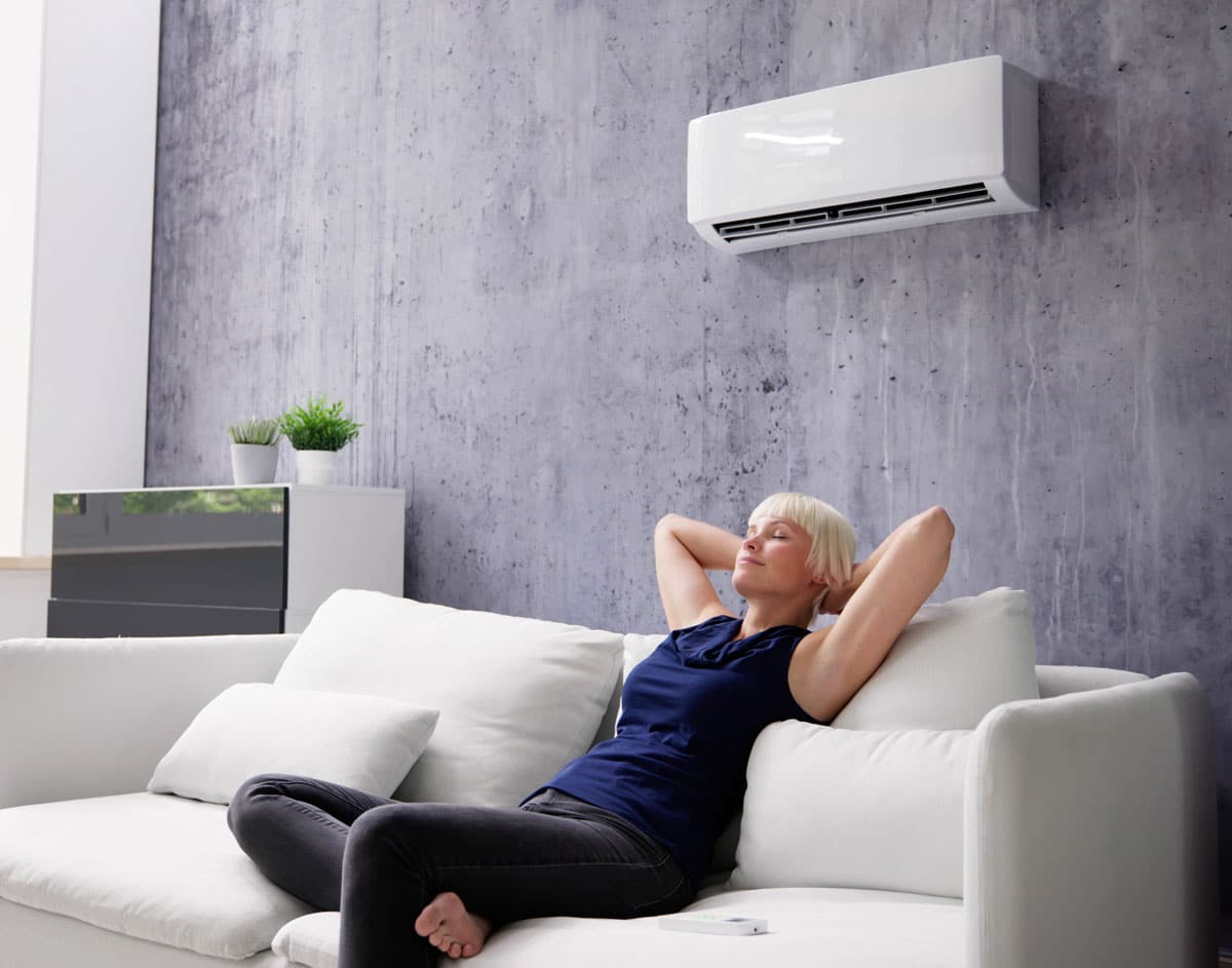 indoor-air-quality-woman-GI1495275765